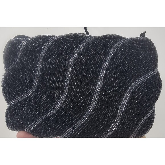 Vintage Hand Beaded Silver Black Linear Design Shoulder Crossbody Evening Bag - Picture 4 of 14